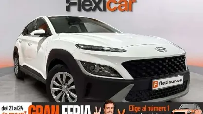 Usado Hyundai Kona 120 CV (88 kW) 2021 Blanco SUV
