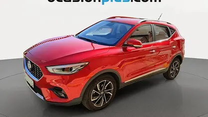 Usado MG ZS Luxury 111 CV (81 kW) 2022 Rojo SUV