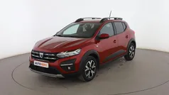 Rojo Usado 2021 Dacia Sandero Comfort Utilitario | 13.999 € (Precio justo)