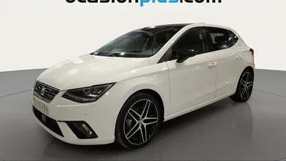 Blanco Usado 2018 Seat Ibiza FR Utilitario | 10.446 € (Precio justo)