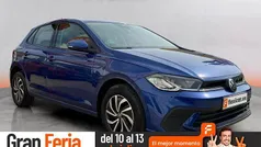 Azul Usado 2022 VW Polo Life Berlina | 17.490 € (Precio justo)