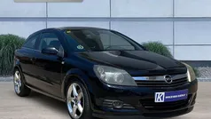 Negro Usado 2006 Opel Astra GTC Utilitario | 1500 €