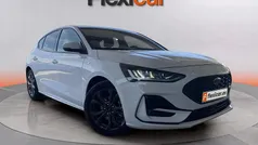 Usado 2023 Ford Focus ST-Line Berlina | 18.990 € (Precio justo)
