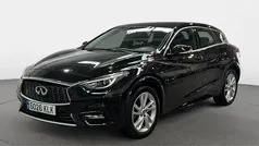 Infiniti Q30