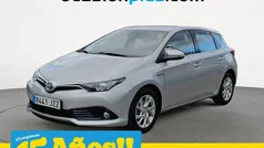 Gris plata Usado 2017 Toyota Auris Hybrid Business Edition Utilitario | 14.190 € (Precio justo)