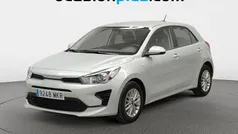 Gris plata Usado 2023 Kia Rio Utilitario | 14.500 € (Precio justo)