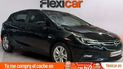 Usado Opel Astra Dynamic 110 CV (80 kW) 2019 Negro Familiar