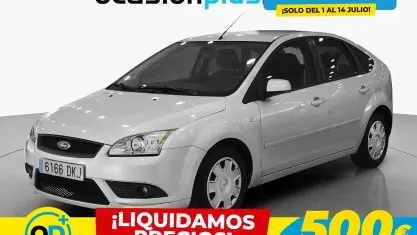 Usado Ford Focus Trend 101 CV (74 kW) 2005 Gris Utilitario