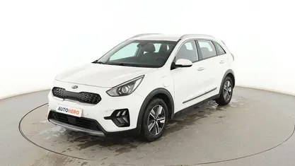 Usado Kia Niro 141 CV (103 kW) 2020 Blanco SUV