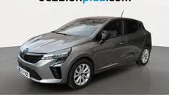 Gris Usado 2025 Renault Clio V Evolution Berlina | 17.628 € (Precio justo)
