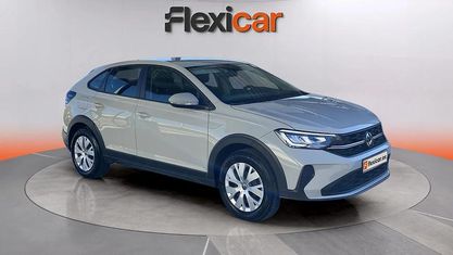 Begagnad VW Taigo Life 95 HK (69 kW) 2023 Beige SUV