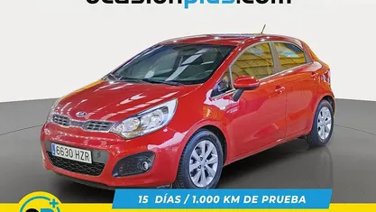 Rojo Usado 2014 Kia Rio Utilitario | 8490 € (Precio justo)