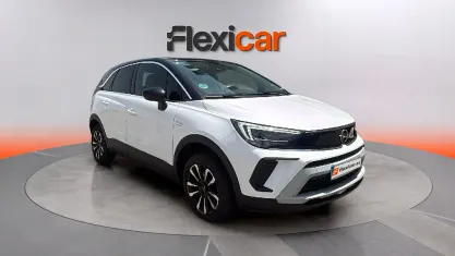 Usado Opel Crossland Elegance 131 CV (96 kW) 2024 Blanco SUV