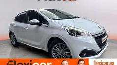 Usado 2016 Peugeot 208 Style Utilitario | 6990 € (Precio justo)