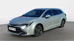 Gris plata Usado 2023 Toyota Corolla Sport Monovolumen | 24.719 € (Precio justo)