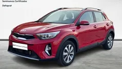 Rojo Usado 2024 Kia Stonic SUV | 20.250 € (Precio justo)