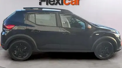 Käytetty Dacia Sandero Expression 101 HP (74 kW) 2025