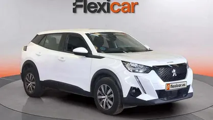 Usado Peugeot 2008 Active 110 CV (80 kW) 2021 SUV