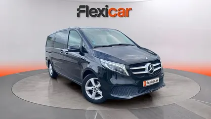 Usado Mercedes V220 Avantgarde 163 CV (119 kW) 2021 Negro Monovolumen