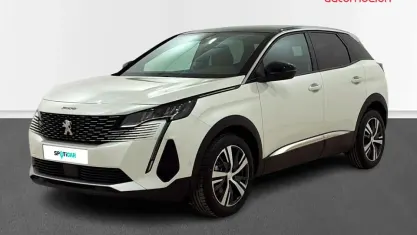 Usado Peugeot 3008 Allure 130 CV (95 kW) 2023 Blanco SUV