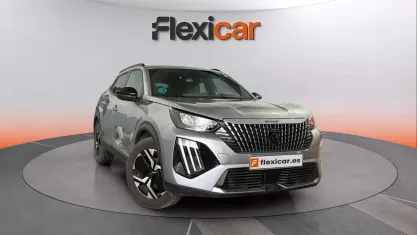 Usado Peugeot 2008 Allure 101 CV (74 kW) 2025 Gris SUV