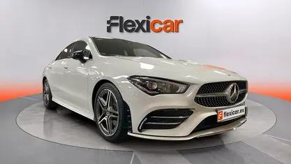 Usado Mercedes CLA180 AMG line 136 CV (100 kW) 2020 Berlina
