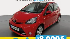 Rojo Usado 2014 Toyota Aygo City Utilitario | 8850 € (Buen precio)
