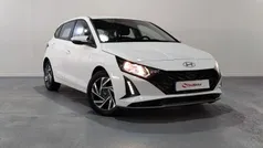 Blanco Usado 2024 Hyundai i20 Berlina | 16.499 € (Precio justo)
