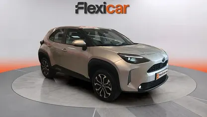 Usado Toyota Yaris Hybrid Active 116 CV (85 kW) 2024