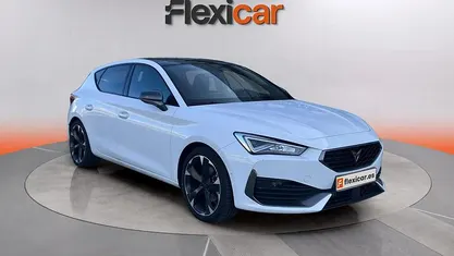 Usado Cupra Leon 150 CV (110 kW) 2024 Berlina