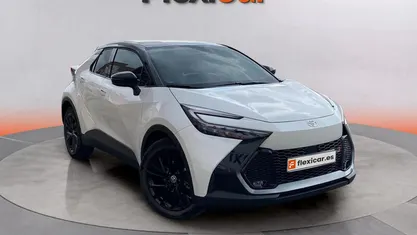 Usado 2024 Toyota C-HR Edition SUV | 32.990 € (Buen precio)