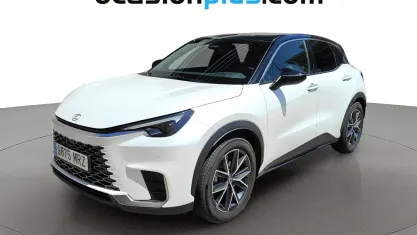 Usado Lexus LBX 136 CV (100 kW) 2024 Blanco SUV