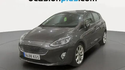 Usado Ford Fiesta Titanium 100 CV (73 kW) 2018 Gris Utilitario