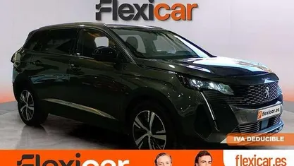 Usado Peugeot 5008 Allure 136 CV (100 kW) 2024 SUV
