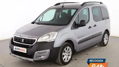 Occasion Peugeot Partner Outdoor 100 ch (73 kW) 2018 Gris Monospace