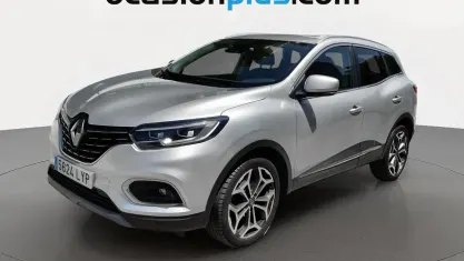 Usado Renault Kadjar Techno 140 CV (102 kW) 2022 Gris plata SUV