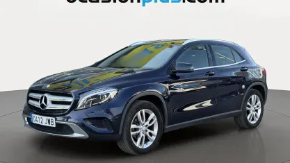 Usado Mercedes GLA200 Urban 136 CV (100 kW) 2017 Azul SUV