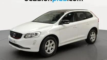 Usado Volvo XC60 Momentum 190 CV (139 kW) 2017 Blanco SUV
