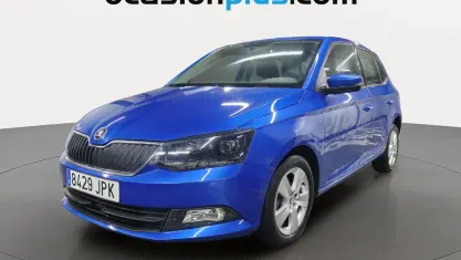 Usado Skoda Fabia Ambition 75 CV (55 kW) 2016 Azul Utilitario