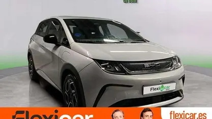 Usado 2024 BYD Dolphin Comfort Utilitario | 24.490 € (Super precio)