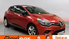 Rojo Usado 2017 Renault Clio IV LIMITED Berlina | 8970 € (Precio justo)