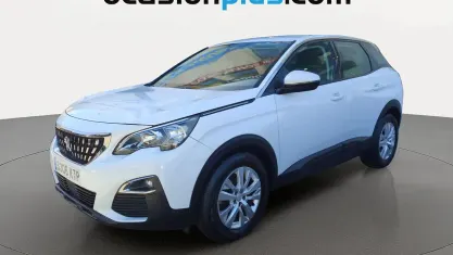 Usado Peugeot 3008 Allure 131 CV (96 kW) 2019 Blanco SUV