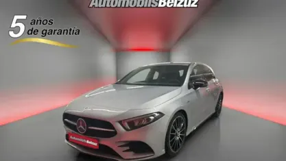 Usado Mercedes A180 136 CV (100 kW) 2021 Gris Berlina