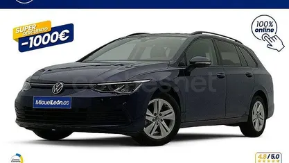 Usado VW Golf VIII Life 110 CV (80 kW) 2021 Azul Familiar