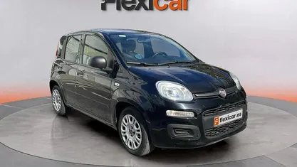 Usado Fiat Panda Cross Cross 71 CV (52 kW) 2022 Utilitario