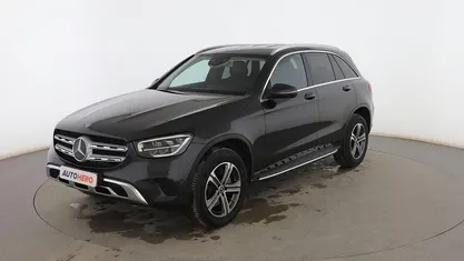 Usado Mercedes GLC200 AMG line 163 CV (119 kW) 2020 Gris SUV