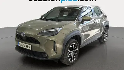 Usado Toyota Yaris Cross Active 116 CV (85 kW) 2024 Marrón SUV