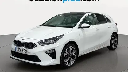 Usado Kia Ceed Launch Edition 136 CV (100 kW) 2018 Blanco Utilitario
