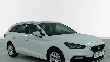 Usado Seat Leon Style 116 CV (85 kW) 2025 Blanco Familiar