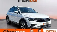Gris / plata Usado 2022 VW Tiguan Life SUV | 29.890 € (Precio justo)